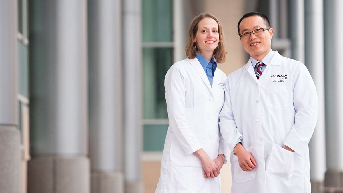 How physician couples can tackle the dual job search