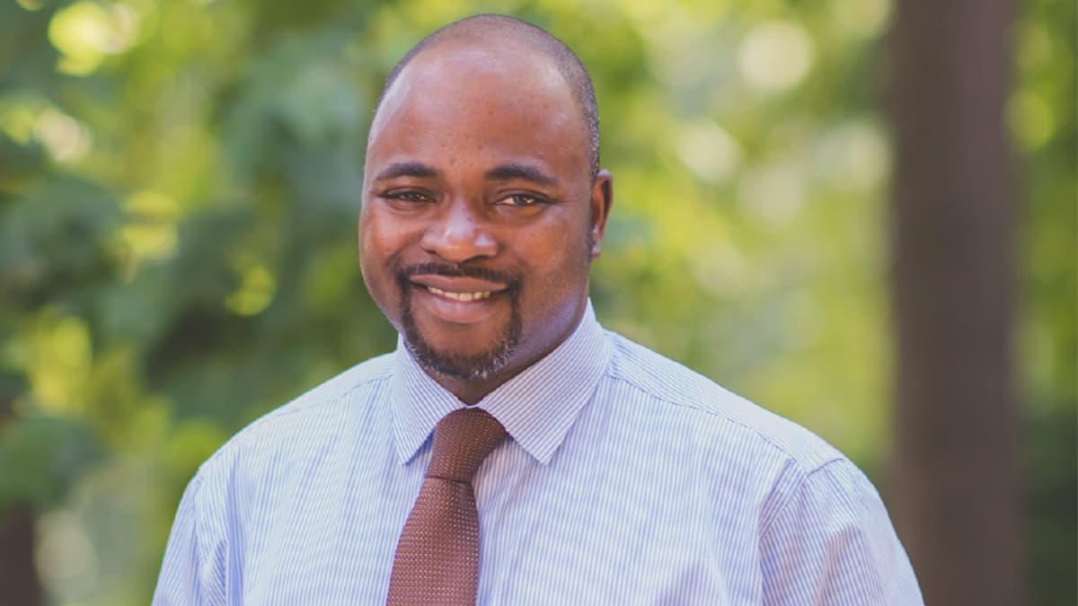 Hospitalist Olusegun Oyewole, M.D., M.P.H., found his job after searching and registering on PracticeLink.com.