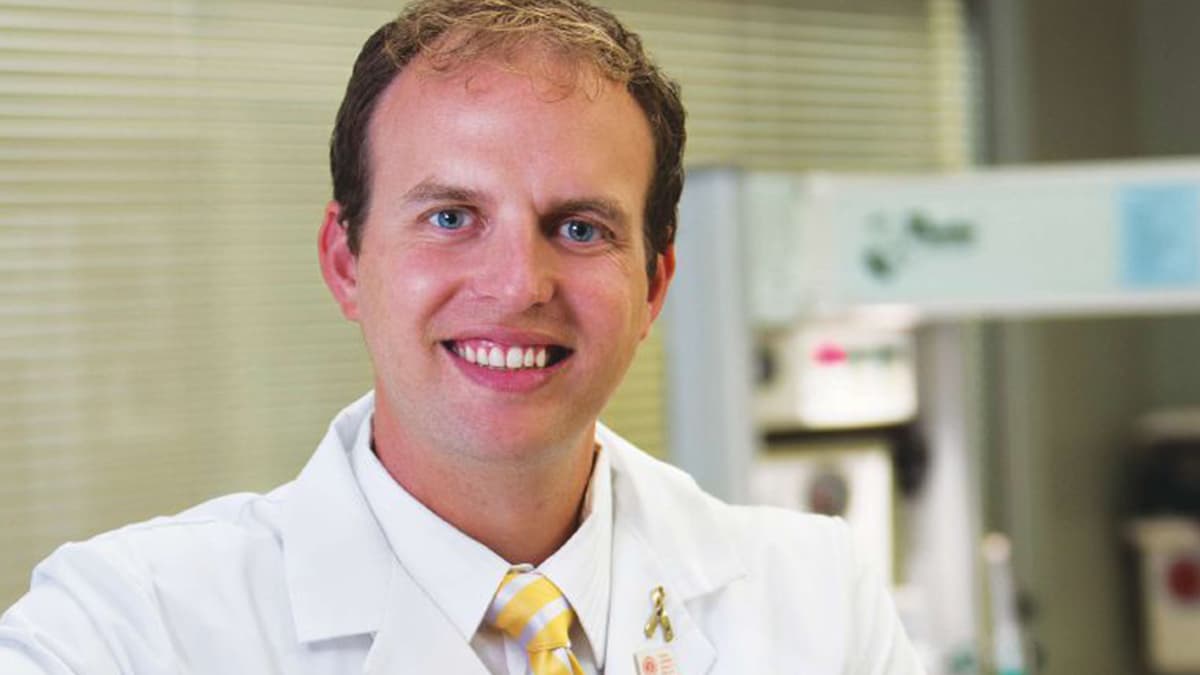 Dr. GiaQuinta's physician job search