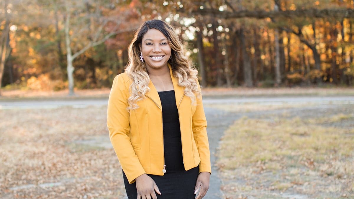 Physician Usiwoma Abugo offers advice for constructing your job-search timeline