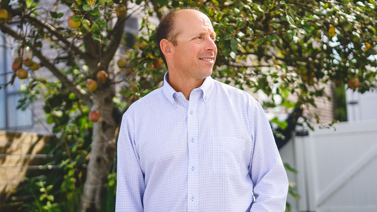 Jay Weinberg provides tips on financial planning and other topics for doctors.