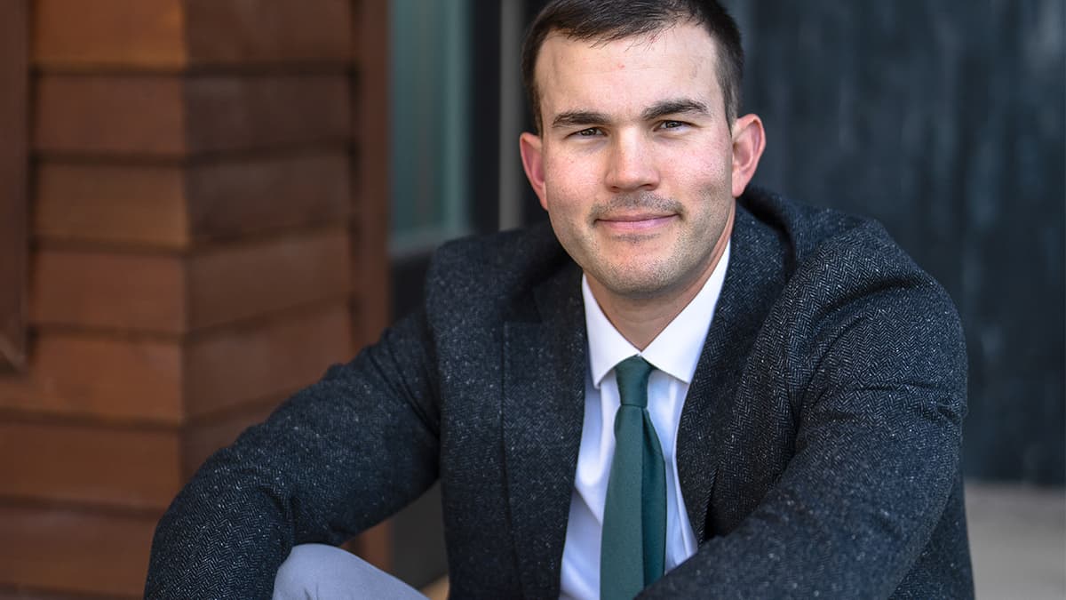 How to tackle your physician student loan debt